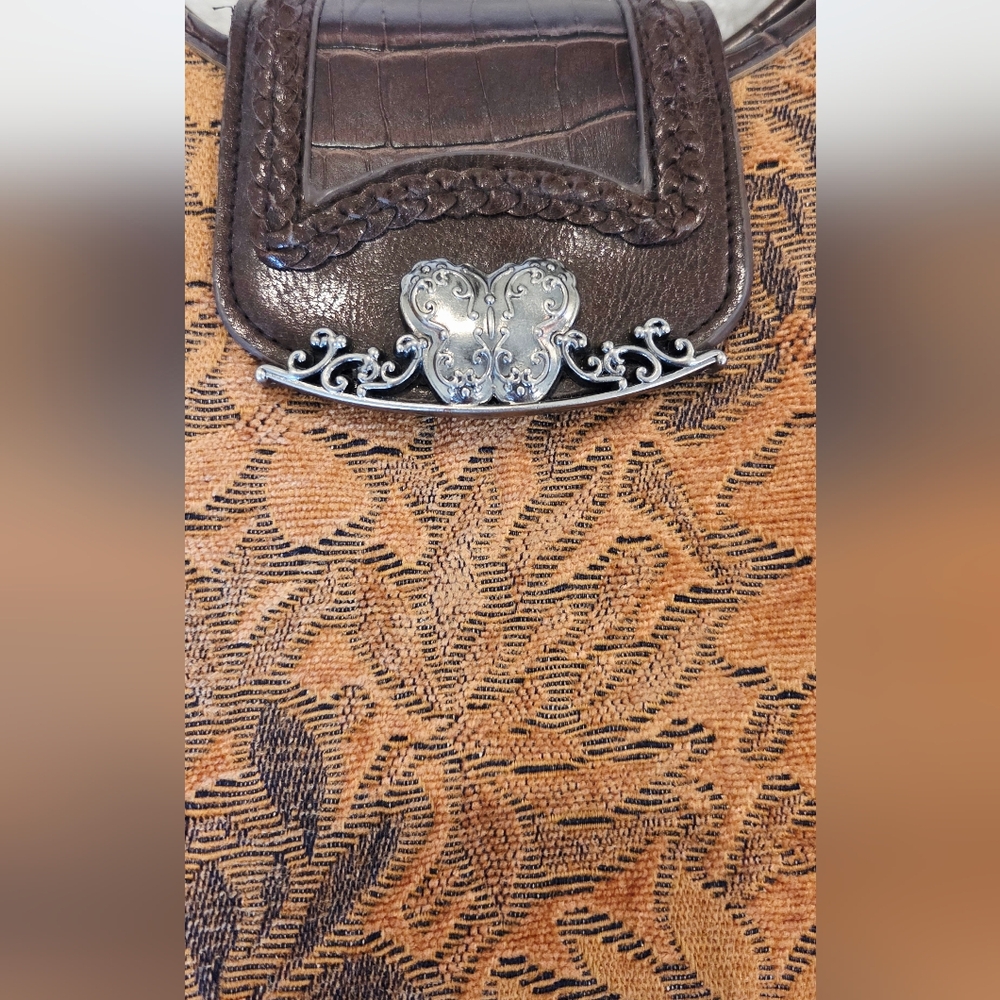 Chic Western Style Brown and Tan Tapestry Bag - Picture 2 of 8